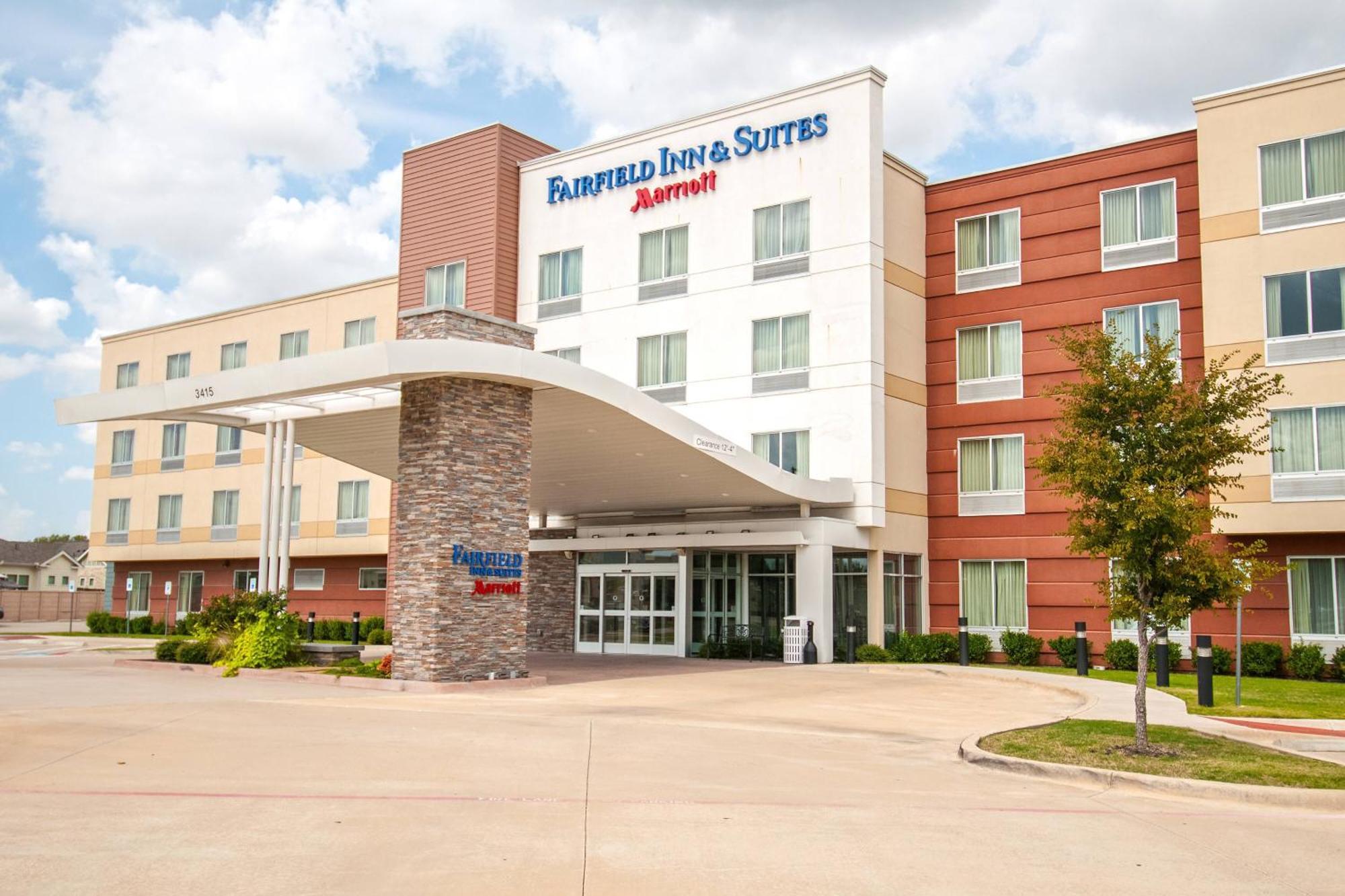 Hotel Fairfield & By Marriott Dallas North 3*